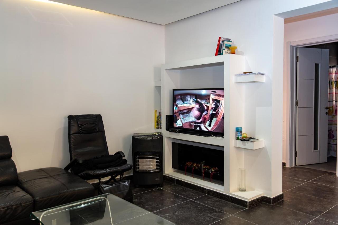 Dolmen Court Flat 10, Qawra Apartment St. Paul's Bay Bagian luar foto